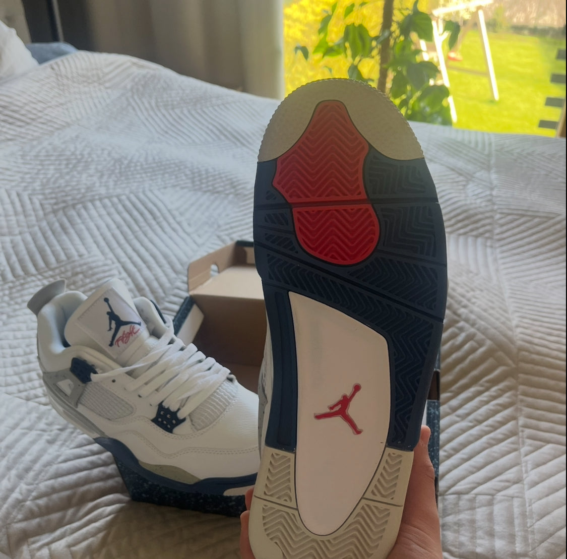 Shoe