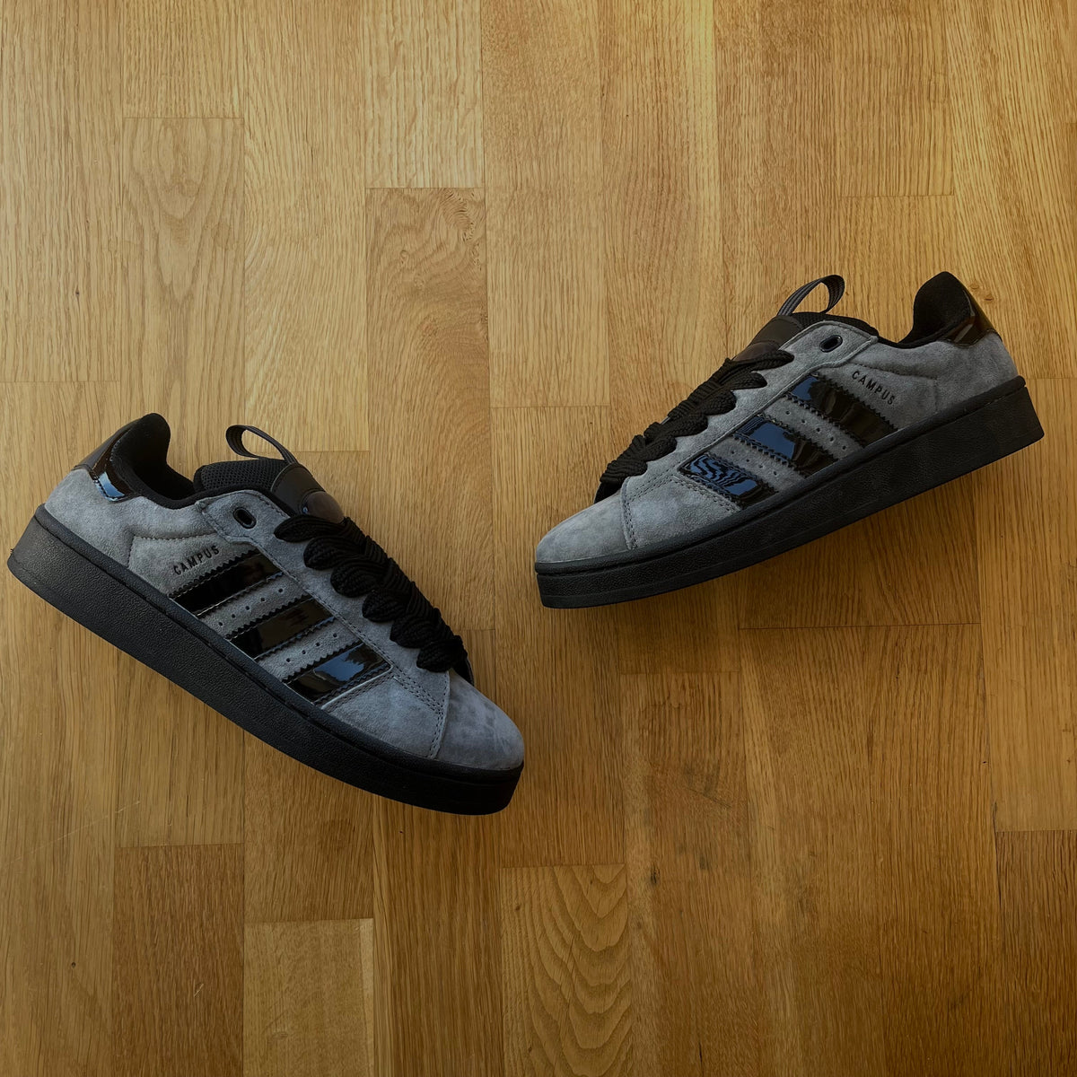 Shoe