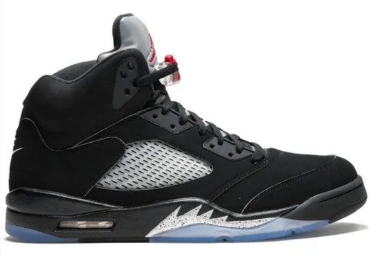 Shoe