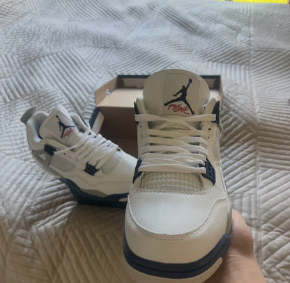 Shoe