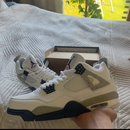 Shoe