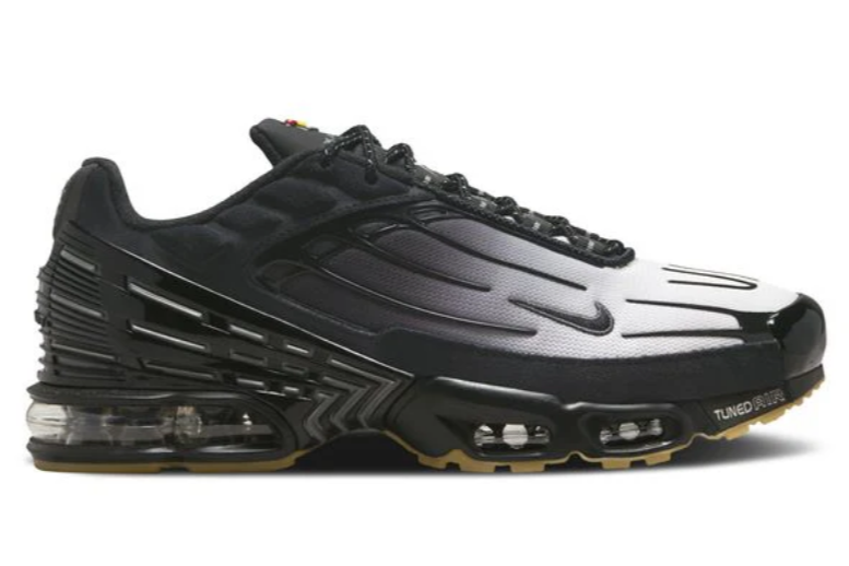 Shoe