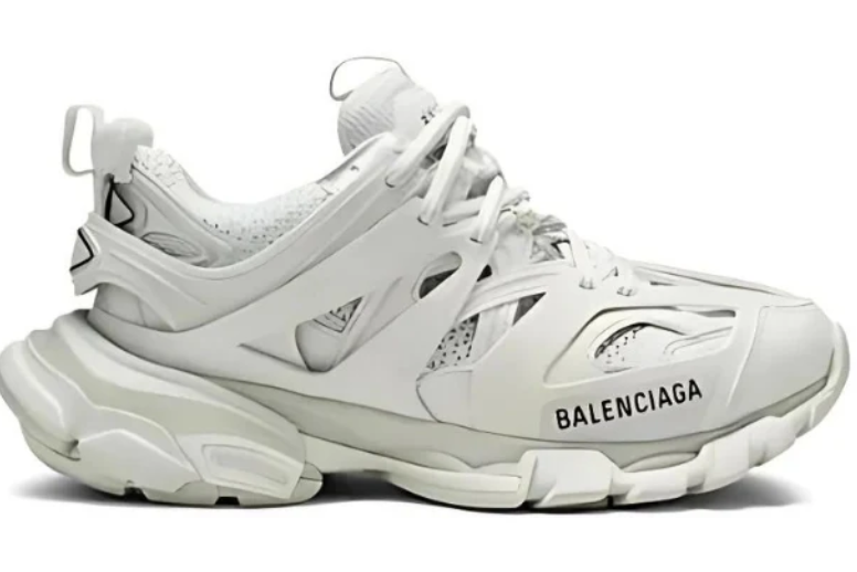 Shoe