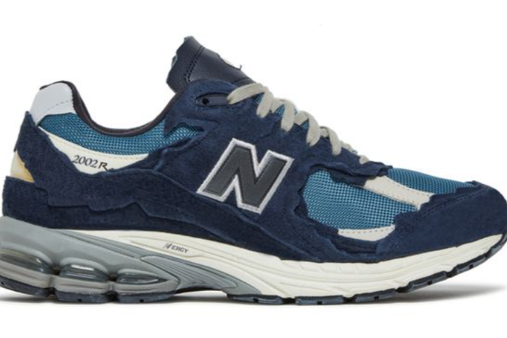 Shoe