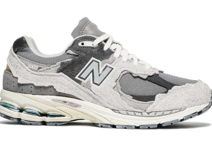 Shoe