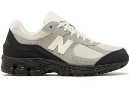 Shoe