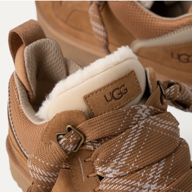Shoe