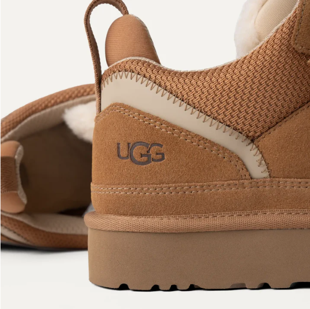Shoe